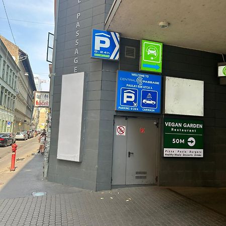 Luxury Suites Down Town ブダペスト エクステリア 写真