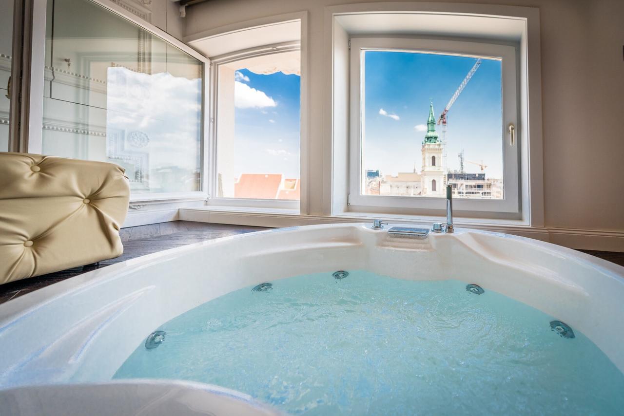 Luxury Suites Down Town ブダペスト エクステリア 写真